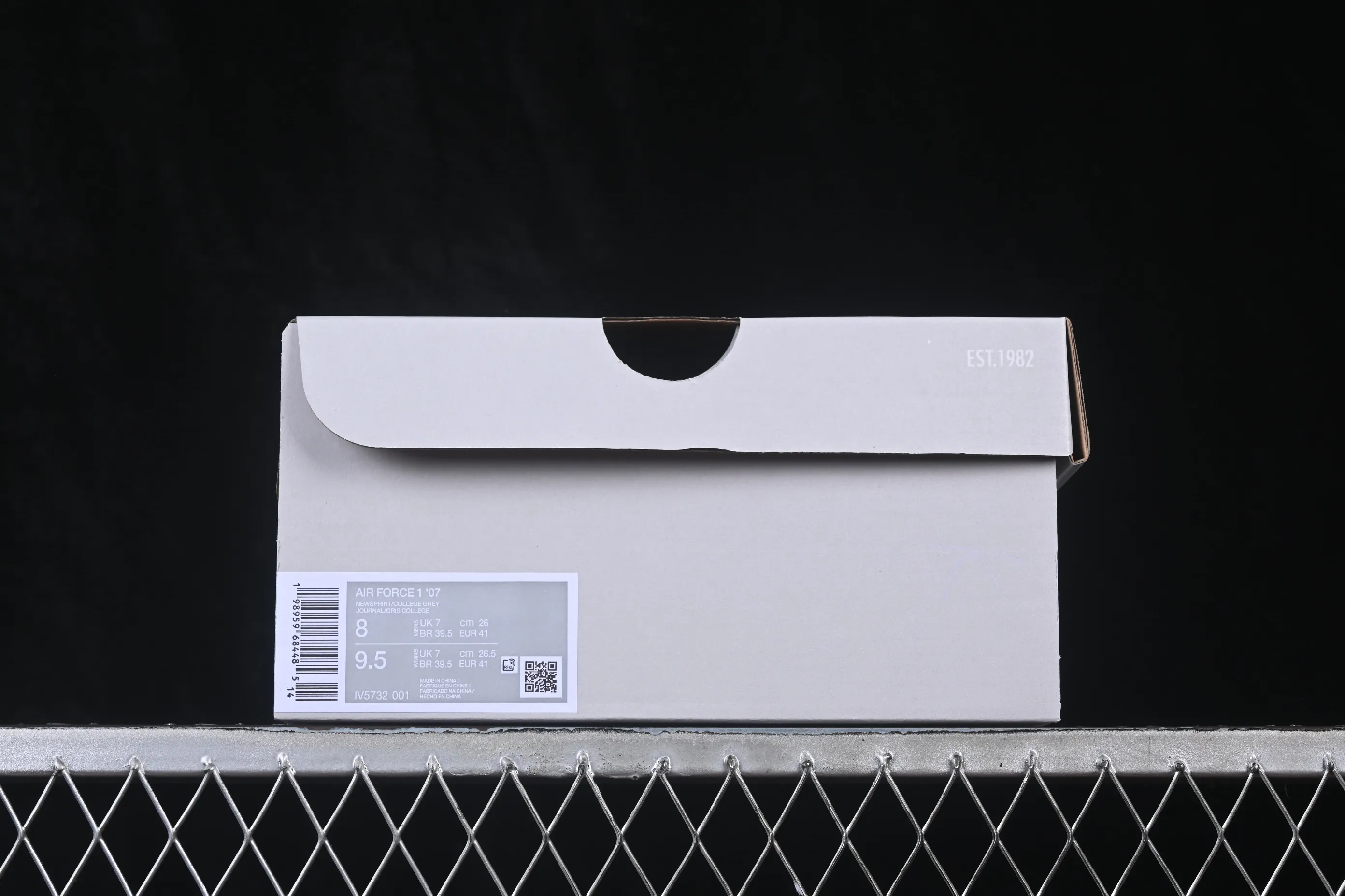 All categories Nk Air Force 1 Air Force series Nk Air Force 1 Low Air Force low-top Nike Air Force 1'07 Low Air Force 1 low-top casual sneakers IV5732-001